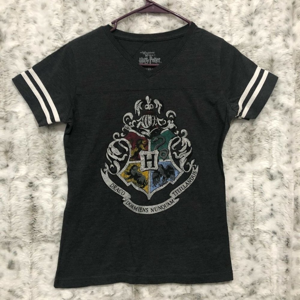 The Wizarding World of Harry Potter Universal Studios Hogwarts Crest T-Shirt S